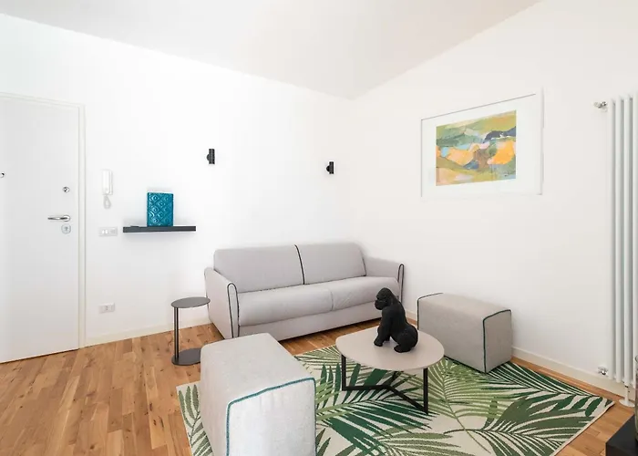 Domus 50 * Rome